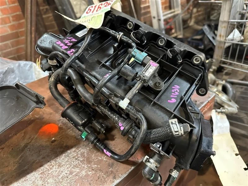 Colector de admisión 2 puertas 1,4 L con turbo compatible con FIAT 500 572802 12-17 Foto 1 de 4