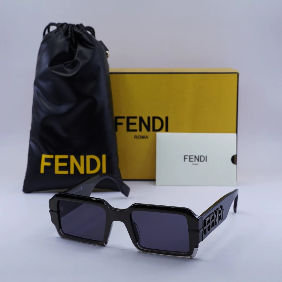 Fendi Men Sunglasses Black Smoke Rectangl AUTHENTIC FE40073U FENDIGRAPHY 05A