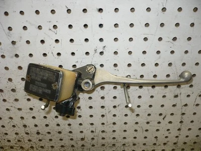 HONDA 1983 82 83 GL1100 GL 1100 CM450A GOLDWING FREIO DIANTEIRO CILINDRO MESTRE ASSY - Imagem 1 de 4