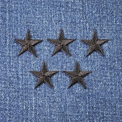 Paquete de 5 parches con apliques de estrellas - insignia bordada negra de 7/8" (planchar) Foto 1 de 2