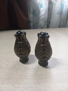 Lot Of 2 SALVAGED Lamp Finials, Black With Gold Floral Design, 2.5'× 1.5" - Picture 1 of 6