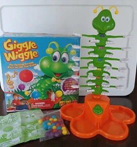 Giggle Wiggle Race-to-the-Top Game 100% Complete w/ Box and Instructions, Works - Picture 1 of 13