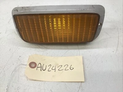 1974 FORD MERCURY COMET PARK TURN LIGHT ASSEMBLY RH D5BB-13215-A SY - Image 1 of 4