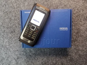90%Ne w Nokia E90 Communicator Unlocked Phone with 3.2 MP Camera, 3G - Picture 1 of 8