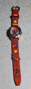 2004 MARVEL CHILDS SPIDER-MAN THEMED WRISTWATCH DIAL GUC RUBBER BAND - Picture 1 of 13