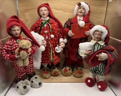 Chillin At Home Twas the Night Before Christmas Storytime 4 Family Set Carolers - Image 1 of 4