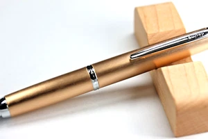 PILOT VANISHING POINT DECIMO FOUNTAIN PEN 18K MEDIUM BRUSHED FINISH JAPAN ONLY - Picture 1 of 14