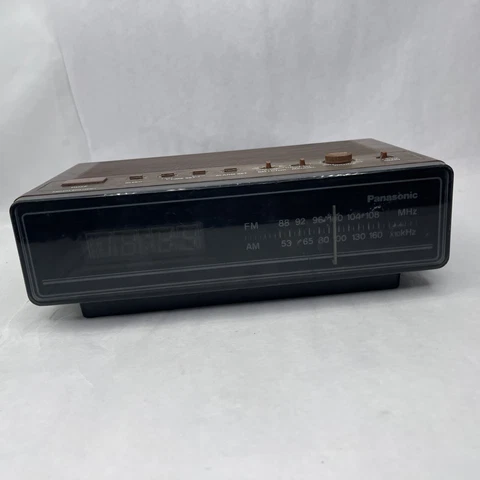 Made In Japan PANASONIC Woodgrain  80s RC-65 Vintage  AM FM Alarm Clock Radio Cover