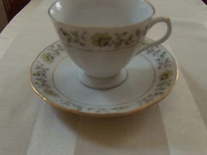 Vintage Fine China Small Tea Cup and Saucer Floral with Gold Rim - Picture 1 of 2