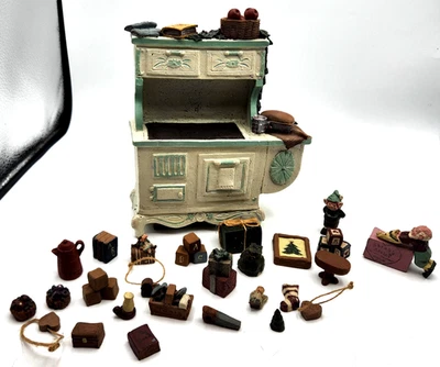 Vintage Sarahs Attic Old Fashion Cubard Figurine with Many Accessories - Image 1 of 4