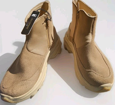 SOREL Womans Size 11 Kinetic Break thru Waterproof Tawny Buff Pull On Boots - Image 1 of 4