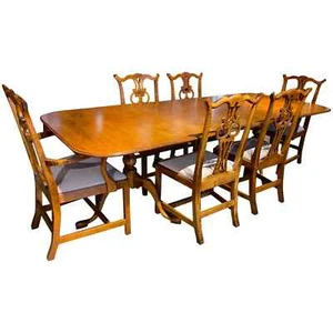 D.R. Dimes Tiger Maple Chippendale Style Dining Table w/ 2 Leaves & 6 Chairs - Picture 1 of 24