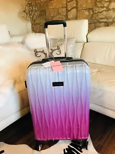 NEW JUICY COUTURE SUITCASE SIZE MEDIUM R.R.P. $280.00 - Picture 1 of 3