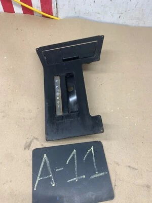 CONSOLA SUPERIOR DE SOBREMARCHA AUTOMÁTICA DE CAMBIO DE PISO CAMARO FIREBIRD 1982-1984 Foto 1 de 4