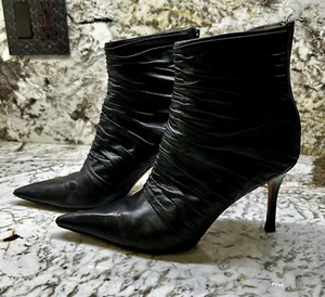 Manolo Blahnik Black Leather Ankle Boots Sz 9 (39) - Picture 1 of 8