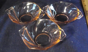 Heisey Twist Nuss Schale einzeln 3,5" Flamingo Pink Menge 3 - Bild 1 von 3