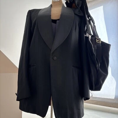 Antigo smoking Bill Blass 44r 32x33 feito nos EUA preto completo aparelhos de gravata Cummerbund - Imagem 1 de 4