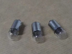 Triumph Tiger Cub 988 Headlight Side light/Pilot Light 6 Volt Bulb x3 ' - Picture 1 of 3