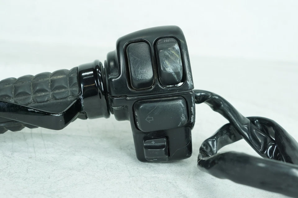 2012 Harley Touring Road Glide OEM Left Turn Signal Headlight Switches Controls - Image 1 of 4
