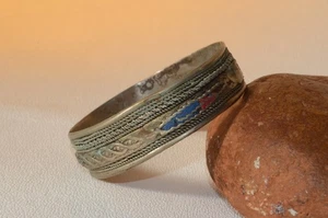 Antique Berber Berber Brass Bracelet Handcrafted Tribal Cuff Ethnic Enamel Work - Picture 1 of 4