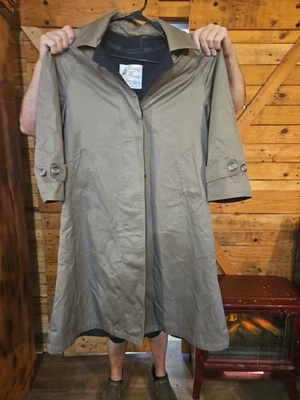 VTG London Fog Trench Women 8 Pet Reg Zip Out Liner Tan? Hooded - Image 1 of 4