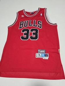 Vintage Scottie Pippen Bulls #33 Adidas Jersey Red Size XL Hardwood Classics L+2 - Picture 1 of 10