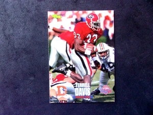 ROOKIE 1995 CLASSIC #54 TERRELL DAVIS IN OTTIME CONDIZIONI..BRONCOS..HOFAMER - Foto 1 di 2