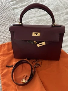HERMÈS Kelly 28 Rouge H GHW Box Leather Gold Hardware Handbag Excellent Vintage - Picture 1 of 20