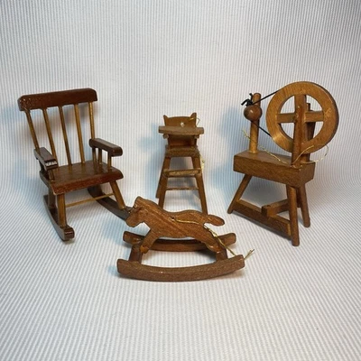 Móveis para casa de bonecas vintage - Cadeira de balanço cadeira alta roda giratória cavalo de balanço - Imagem 1 de 4