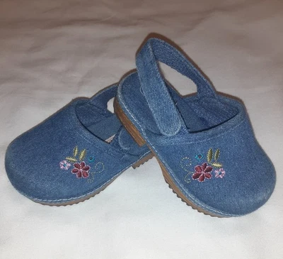 Zuecos bordados de mezclilla azul McKids McDonald de colección flores Denise niño pequeño 5  Foto 1 de 4