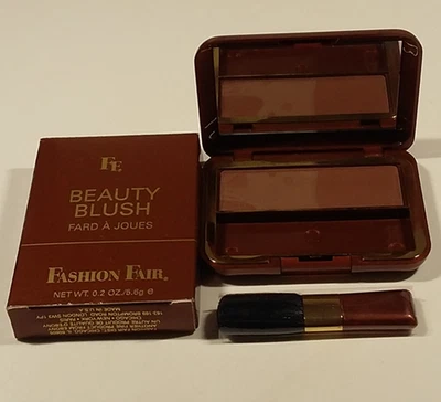 Rubor en polvo prensado Fashion Fair BEAUTY BLUSH Diva #3039 *NUEVO EN CAJA* Foto 1 de 2