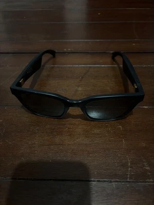 Gafas de sol inteligentes Bose 840667-0100 con monturas Alto Audio - negras Foto 1 de 3