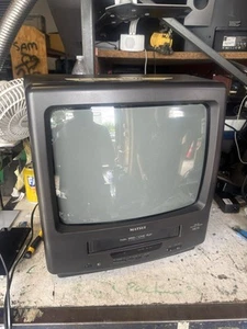 Vintage Matsui TVR 163 CRT TV Retro Gaming SCART WORKING *NO VCR FUNCTION* #OR - Picture 1 of 10