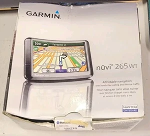 Garmin Nuvi 265 WT GPS Navigation System - Picture 1 of 6