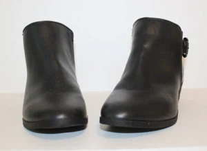 Faded Glory Womens Black Faux Leather Ankle Boots w/Buckle Accent Size 6 US - Picture 1 of 6