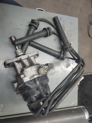 Distribuidor OE 2001-03 Nissan Frontier X-Terra 2.4 KA24DE 22100-3S502 Foto 1 de 4