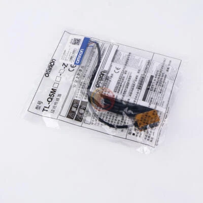 New Omron TL-Q5MB1 ( TLQ5MB1 ) Proximity Switch - Image 1 of 4