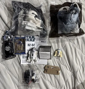 Zufälliges Star Wars Spielzeug Lot. Mcdonalds. Stempel. Darth Vader Lego. Beschreibung lesen. - Bild 1 von 15