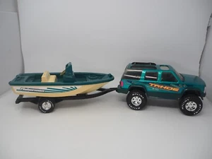 Vintage Nylint Boat Motorized Mercury Power Prop Fisherman Chevy Tahoe - Picture 1 of 8