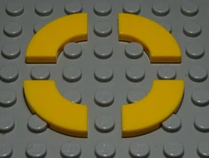 Lego Fliese - Kachel rund 1x2 Dunkelgelb 4 Stück (1068 #) - Picture 1 of 1