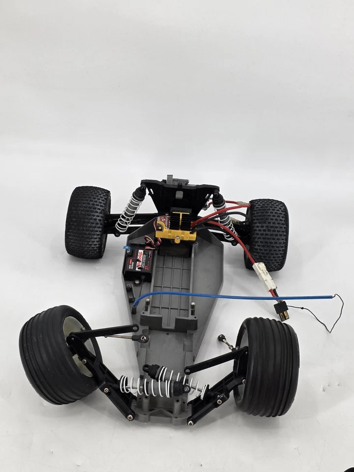 1/10 Traxxas Rustler 2x2 eléctrico sin probar como está Foto 1 de 4