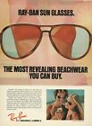 1979 Ray-Ban Lunettes de soleil Beachwear Bausch & Lomb vintage imprimé publicité