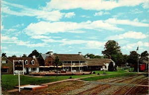 Postcard Turntable Junction - Unique Shopping Area - Flemington New Jersey - Picture 1 of 2