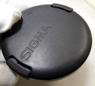 Sigma 55mm Front Lens Cap Snap on type all Black   - Image 1 of 4