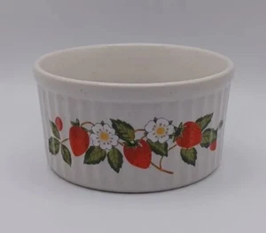 Sheffield Strawberries 'n Cream  Ramekin Stoneware Japan Vintage 1970s   - Picture 1 of 6