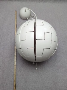 Lampada a sospensione da soffitto Ikea Star Wars Morte Nera bianco arancione David Wahl - Foto 1 di 12
