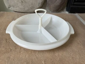 Vintage Tupperware Relish Tray 3 Compartment Picnic Excellent 608-11 USA - Picture 1 of 12