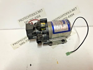Shurflo Trail King 7 RV-4839 Water Pump 12V 20PSI 2095-204-112 P84 - Picture 1 of 5