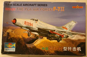 Kit modelo avión URSS Mikoyen MiG21 Fishbed F-7 1/144 - Imagen 1 de 3
