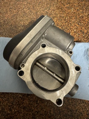 06-12 CUERPO DEL ACELERADOR DODGE CHRYSLER JEEP 300 MONTAJE OEM 3,5 L A2053099253 Foto 1 de 4